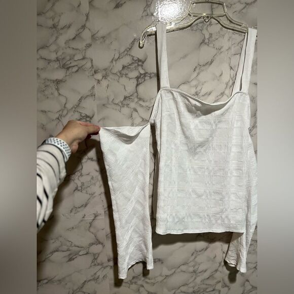 Topshop textured cold shoulder top in ivory - Picture 5 of 12